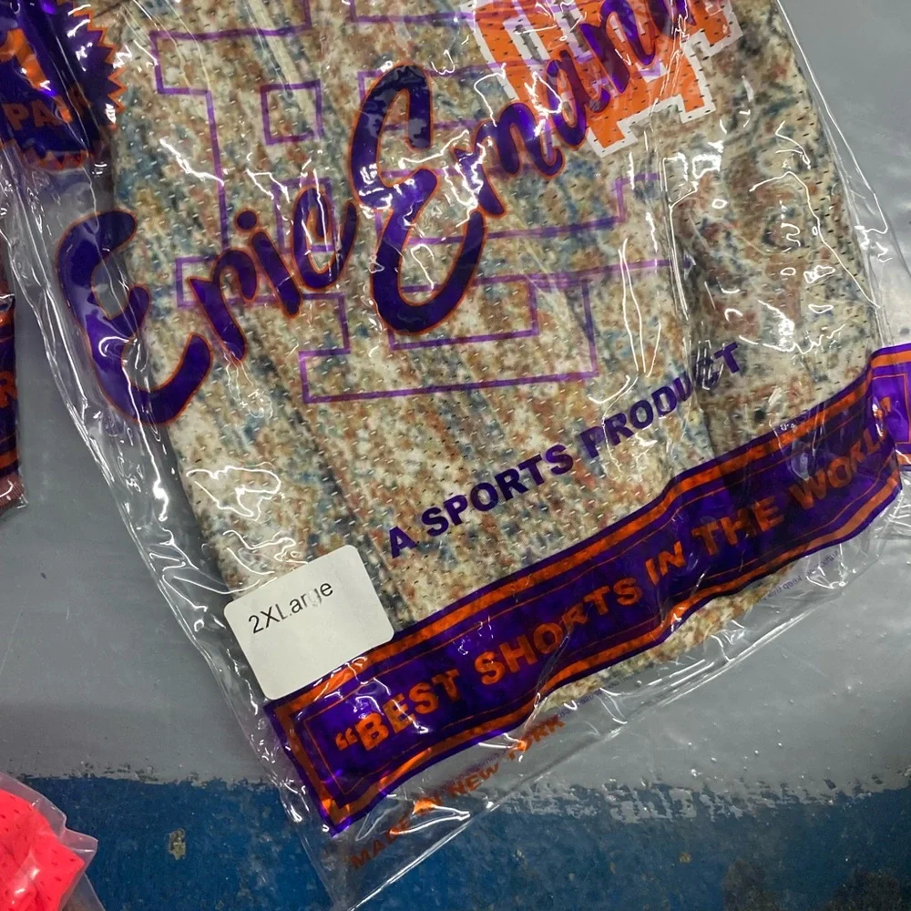 Eric Emanuel basic shorts “Rug 4” - Picture 3 of 3